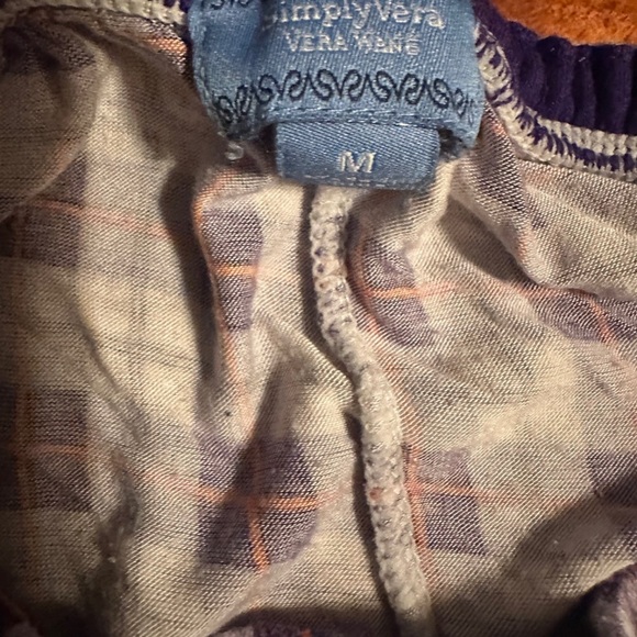 Simply Vera By Vera wang PJ set - Picture 5 of 5